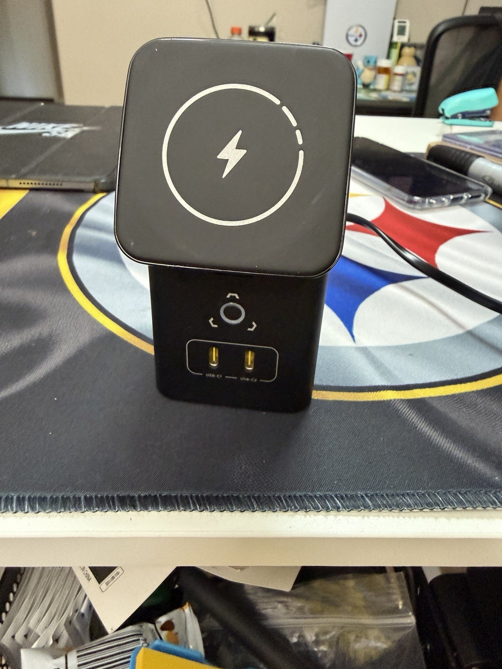 PISEN 3-in-1 Qi Wireless Charging Stand, Dual USB-C Ports, Black Compact