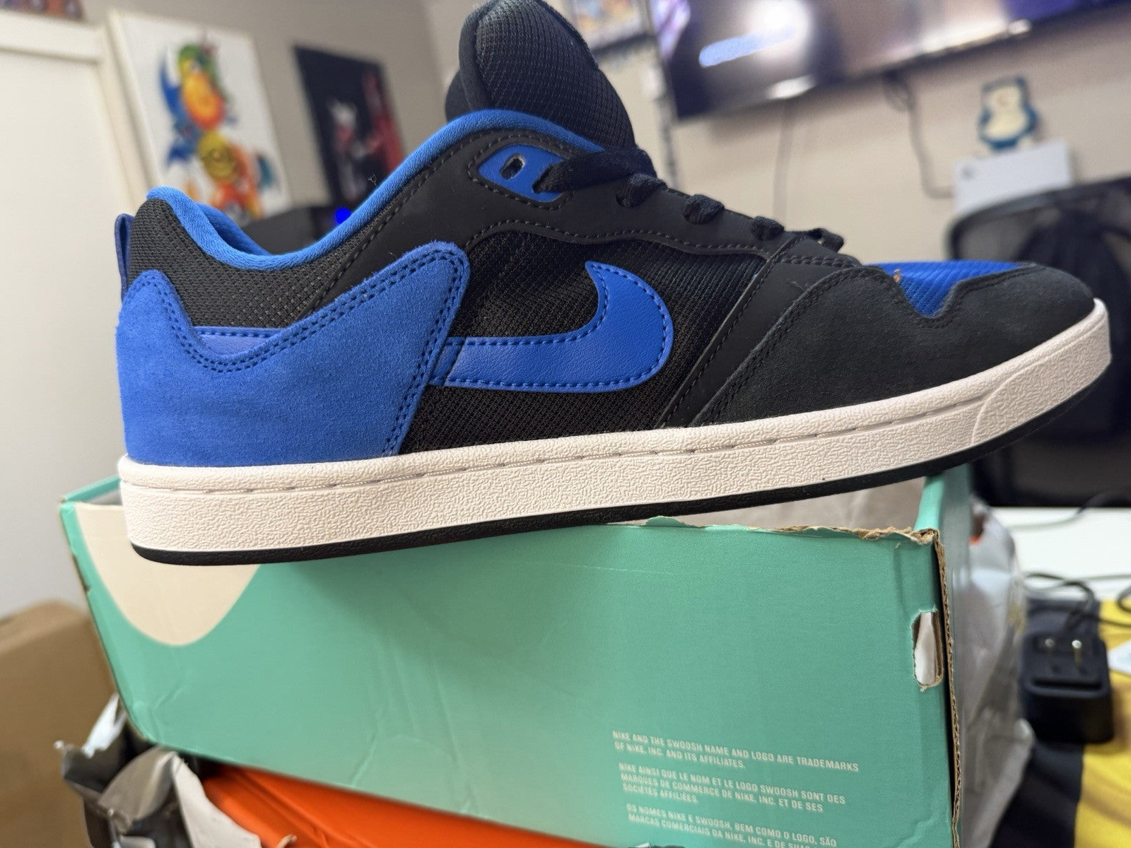 Nike SB Alleyoop Black/Royal Blue Skateboarding Shoes Men’s US 11 D
