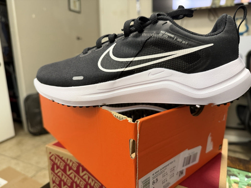 Nike Downshifter 12 Women's Black/White-Smoke Grey Sneakers DD9294-001