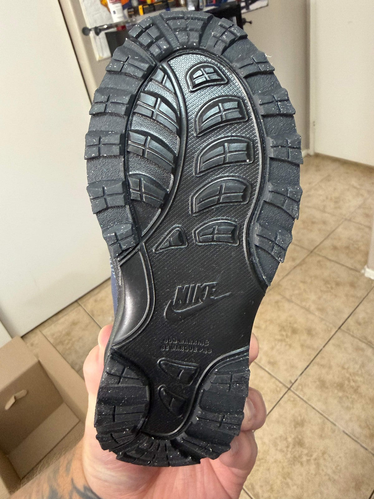 Nike manoa 17