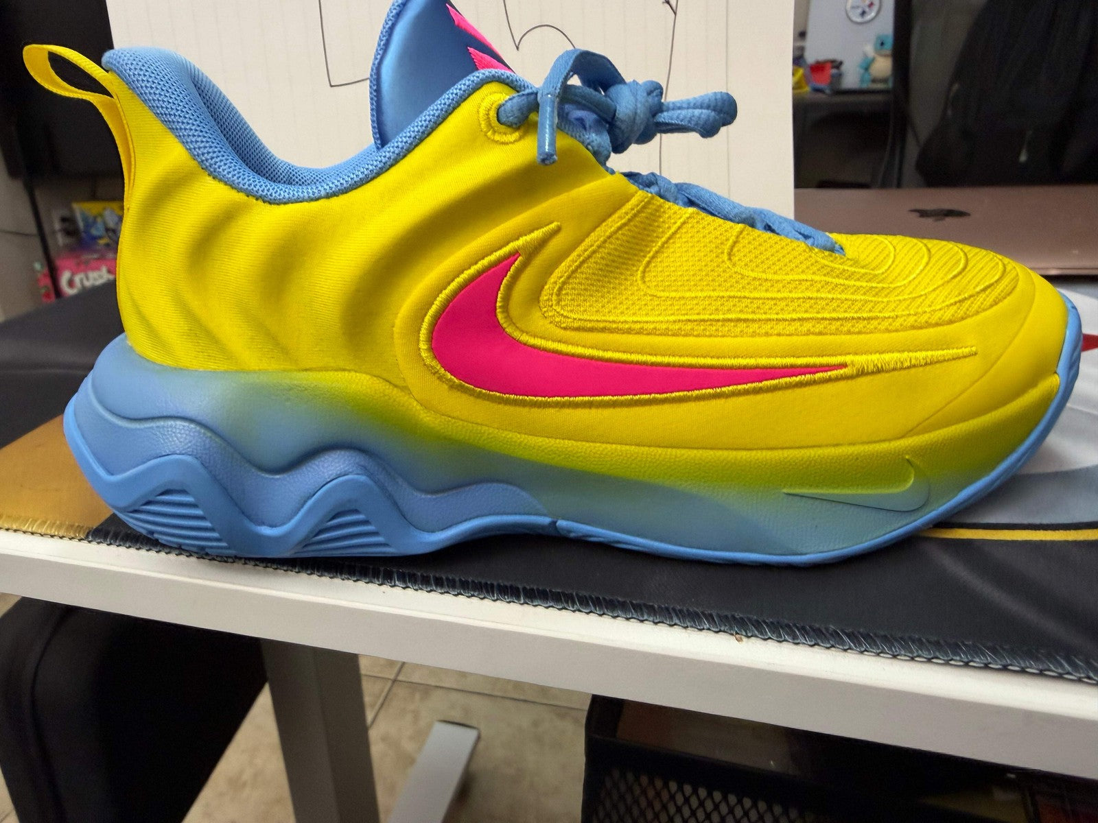 Nike