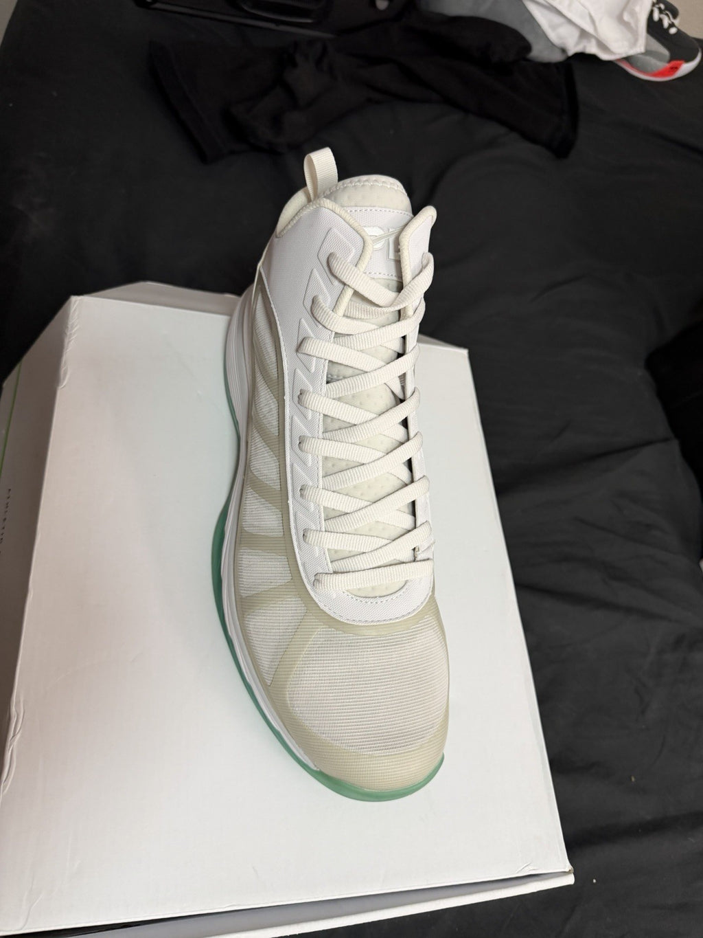 Athletic Propulsion Labs High Top Lace Up Basketball Sneaker White/Green