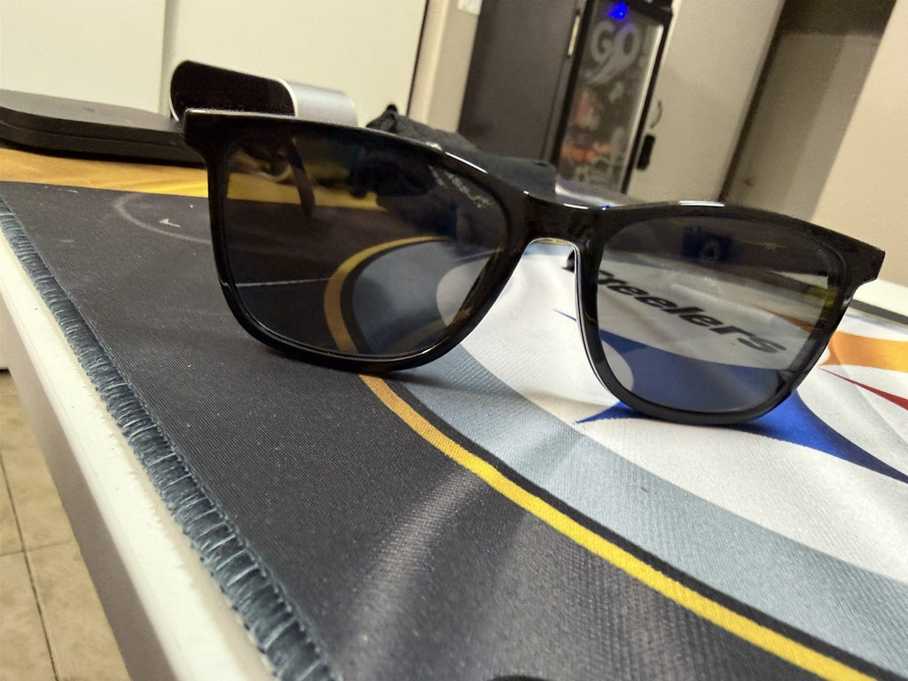 Men's Square Sunglasses Lightweight Black Plastic Frame Gray Tinted Lenses