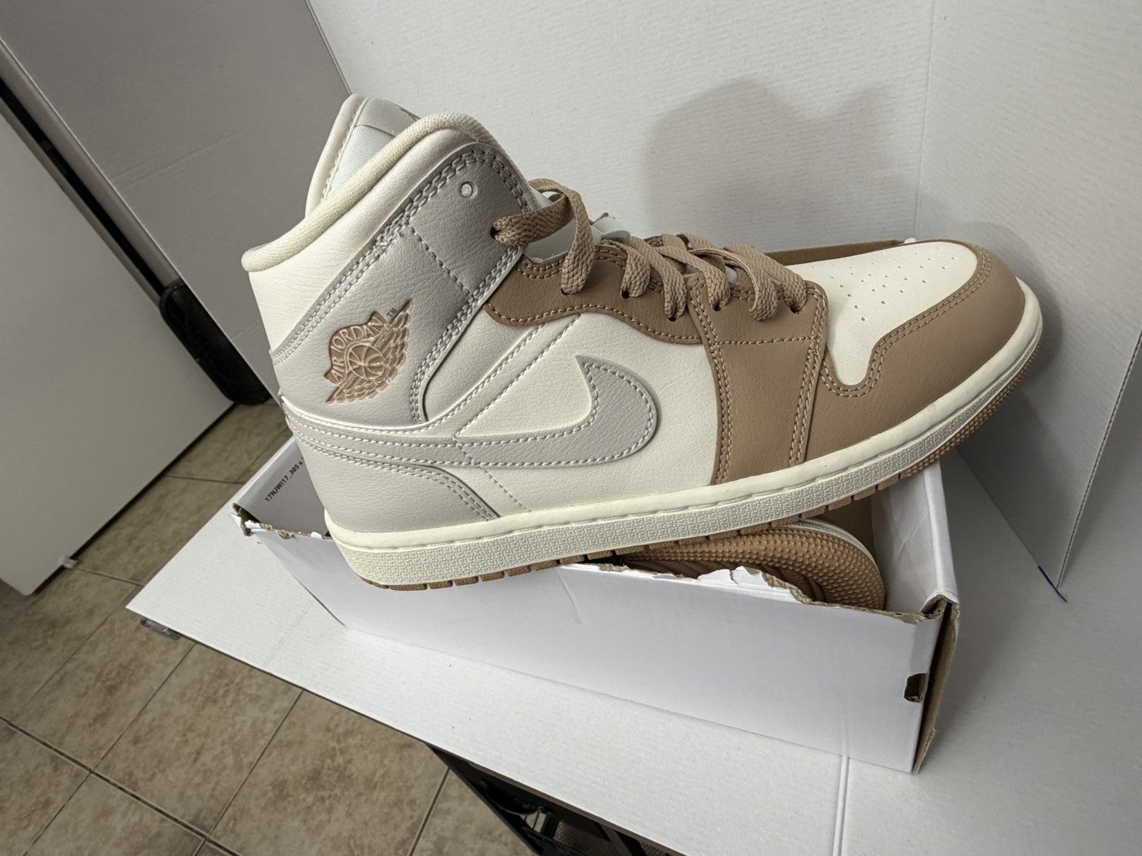 Jordan Air Jordan 1 Mid Pale Ivory Light Orewood Brown Women's BQ6472-118