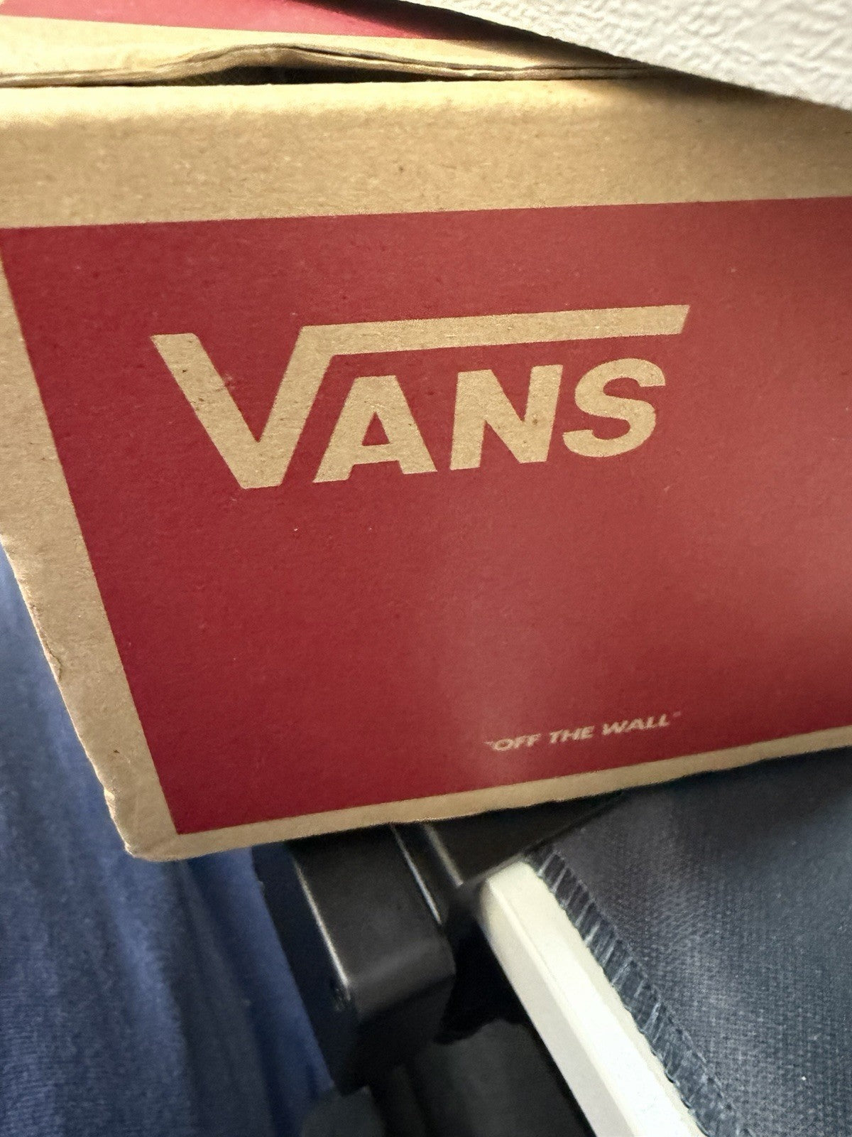 VANS Gray Canvas Low Top Lace-Up Men's 4.5 or women’s Size 6