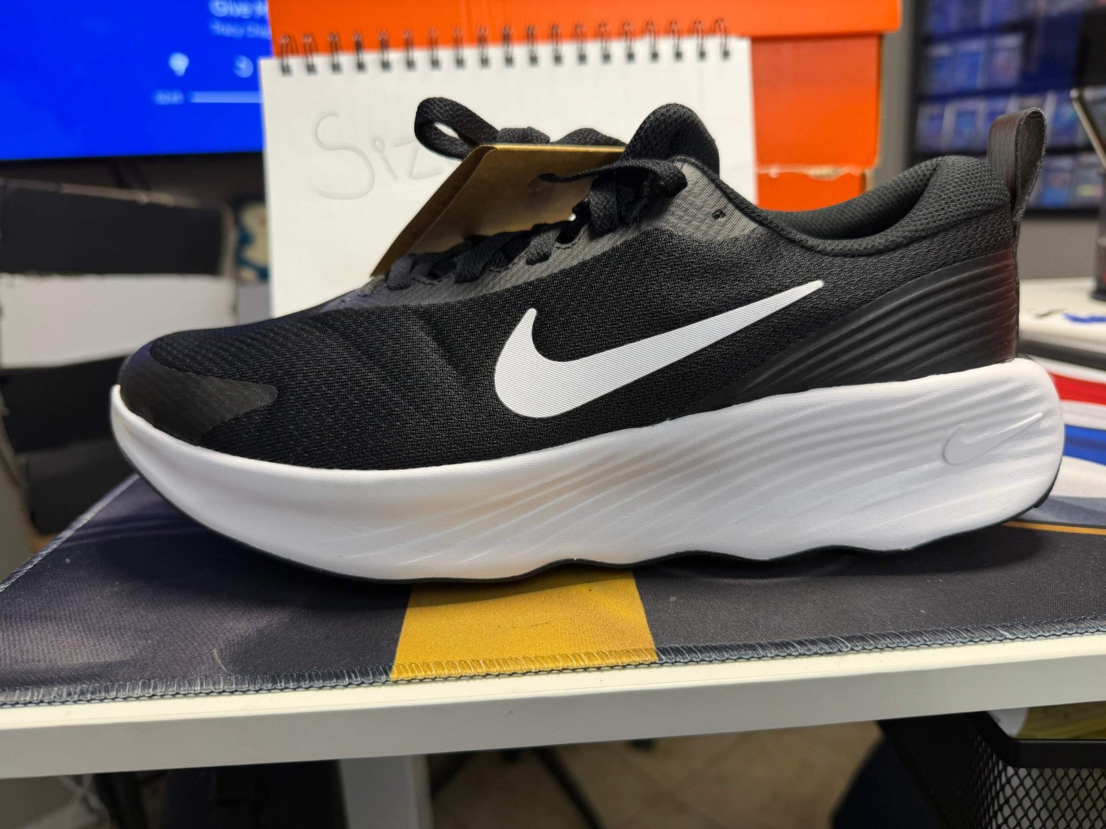 Nike