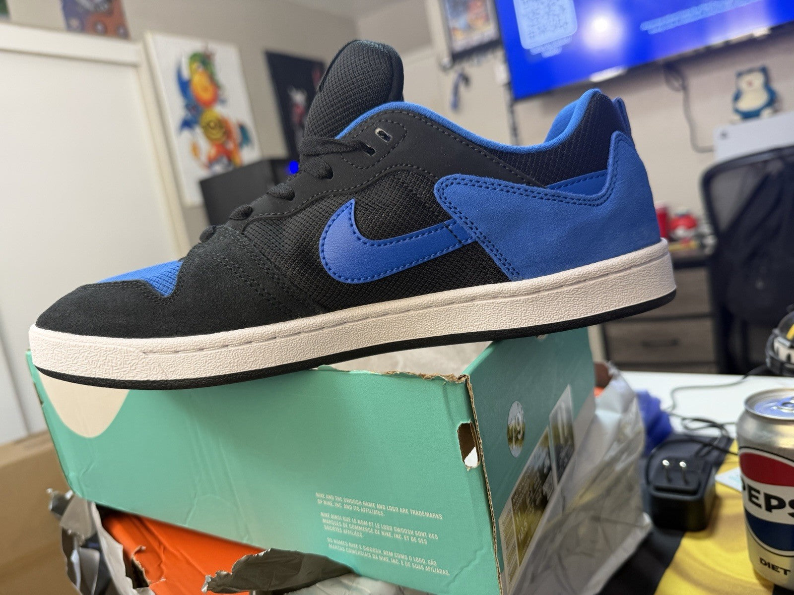 Nike SB Alleyoop Black/Royal Blue Skateboarding Shoes Men’s US 11 D